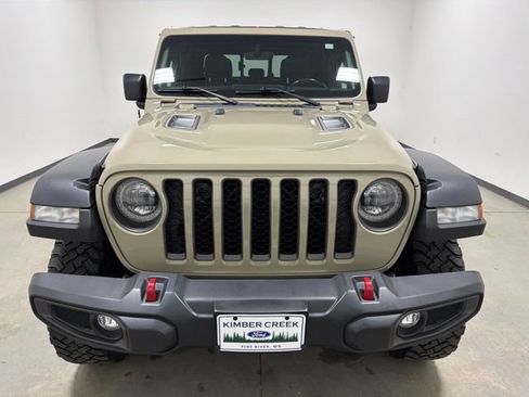 Used 2022 Jeep Gladiator Rubicon w/ Cold Weather Group AWD/4WD image 2