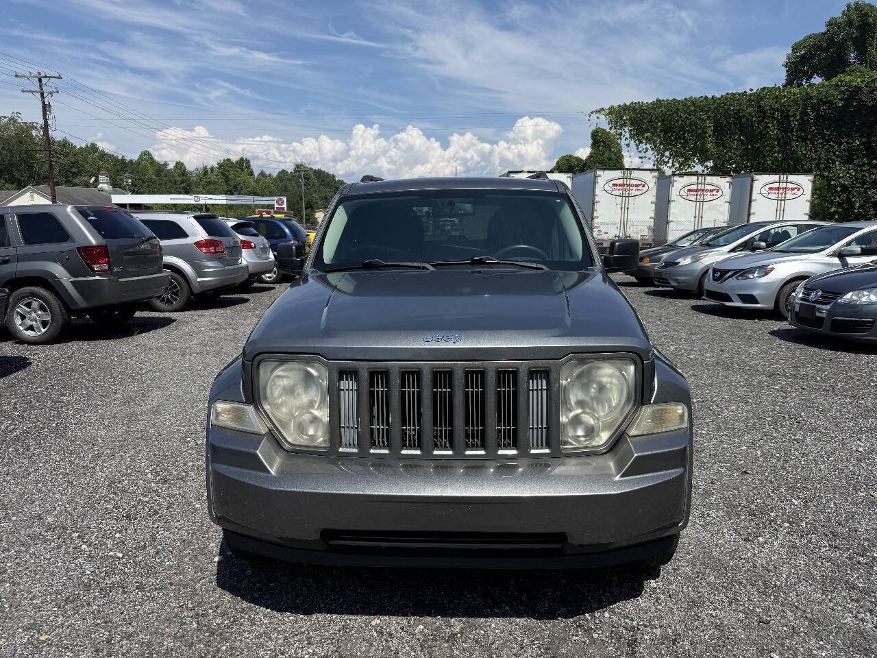Used 2012 Jeep Liberty Sport AWD/4WD image 10