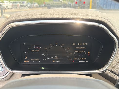 Used 2019 Lincoln Continental Select FWD image 12