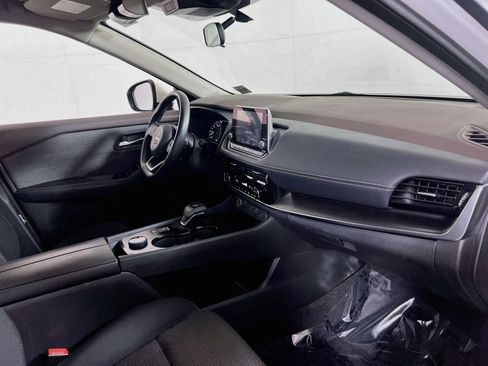 Used 2022 Nissan Rogue SV AWD/4WD image 26