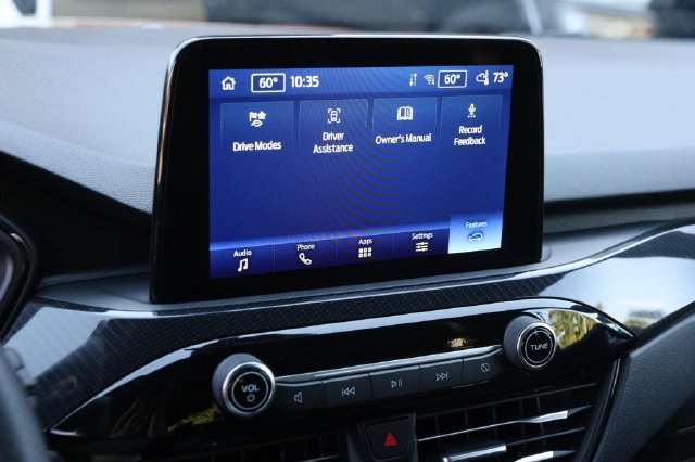Certified 2025 Ford Escape ST-Line AWD/4WD image 16