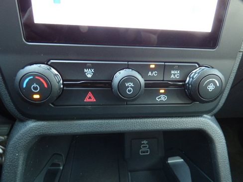 New 2025 Ford Ranger XL w/ Trailer Tow Package image 23