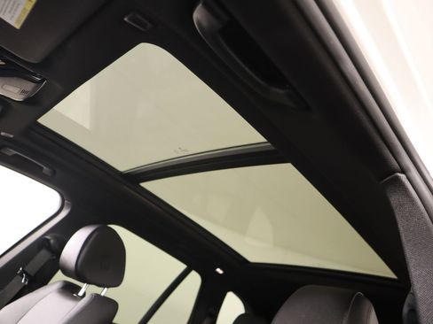 Used 2020 BMW X5 sDrive40i w/ Convenience Package image 16