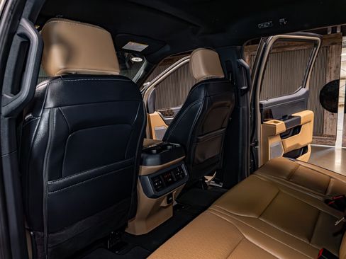 Used 2026 Ford F350 Lariat image 24