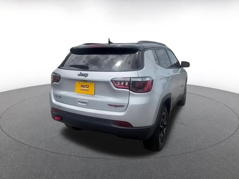 Used 2025 Jeep Compass Trailhawk AWD/4WD image 15