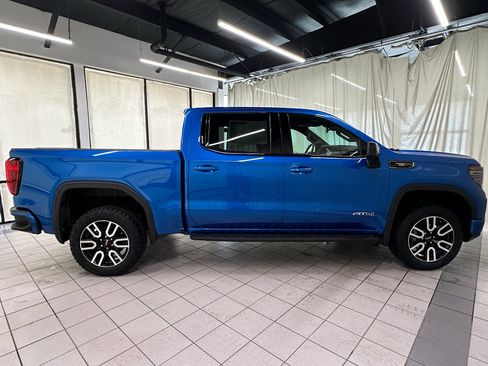 Certified 2023 GMC Sierra 1500 AT4 w/ AT4 Premium Package AWD/4WD image 5