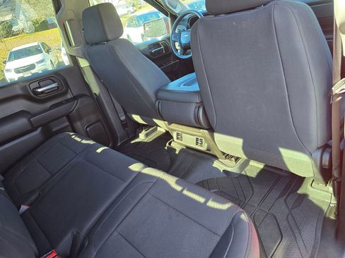 Used 2019 Chevrolet Silverado 1500 Custom w/ Custom Convenience Package image 27