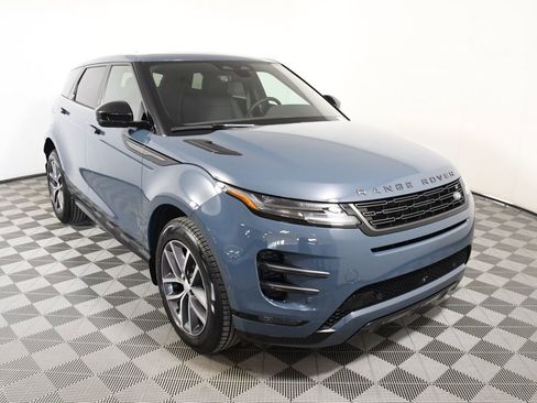 New 2026 Land Rover Range Rover Evoque Dynamic SE image 9
