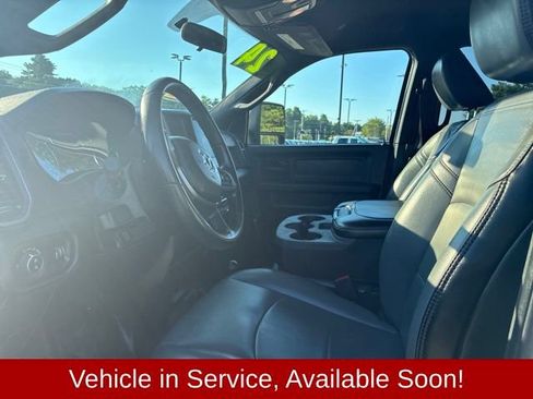Used 2024 RAM 2500 Tradesman w/ Chrome Appearance Group AWD/4WD image 12