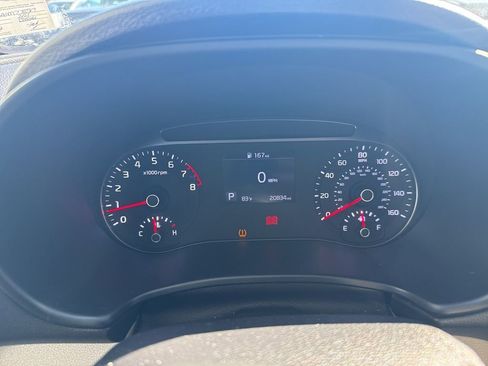 Used 2021 Kia Soul LX image 7