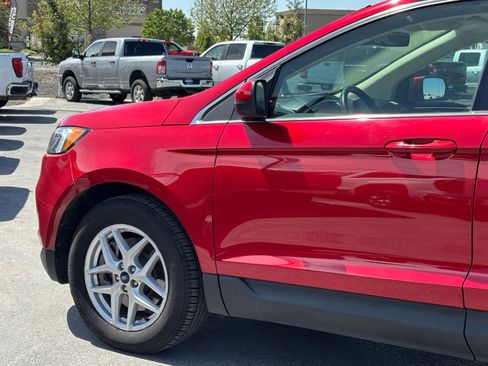 Used 2021 Ford Edge SEL w/ Convenience Package AWD/4WD image 6