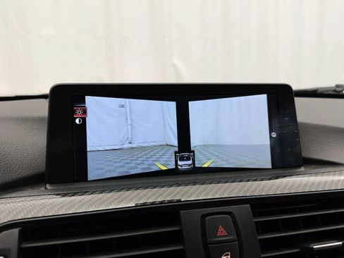 Used 2015 BMW M4 Convertible RWD image 33