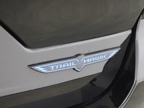 Used 2022 Jeep Grand Cherokee Trailhawk w/ Advanced Protech Group II AWD/4WD image 49