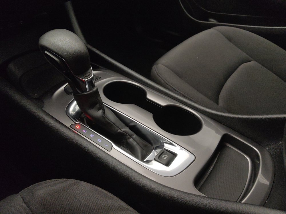Used 2025 Chevrolet Malibu LS FWD image 26