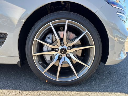 New 2026 Genesis G70 2.5T Prestige image 12