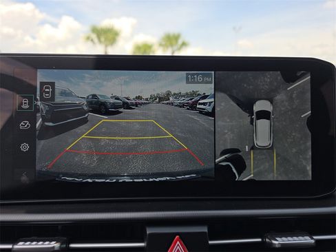 New 2026 Kia Sportage SX image 26