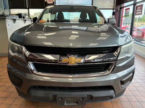 Used 2019 Chevrolet Colorado W/T RWD image 5