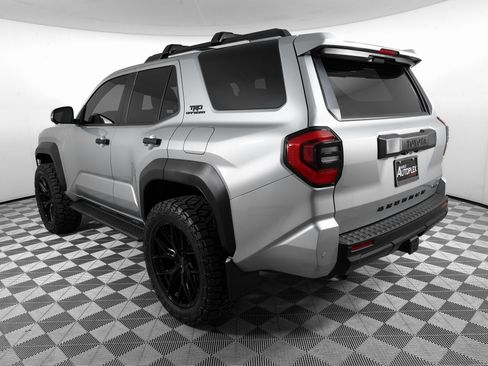 Used 2025 Toyota 4Runner TRD Off-Road image 8