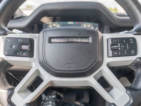 Used 2022 Land Rover Defender 110 X-Dynamic HSE AWD/4WD image 15