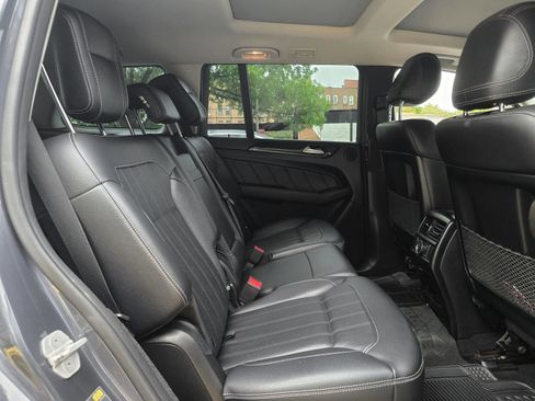 Used 2016 Mercedes-Benz GL 450 4MATIC image 26