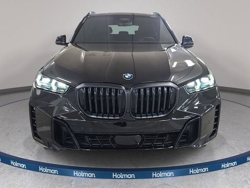 Used 2024 BMW X5 sDrive40i w/ M Sport Package RWD image 3
