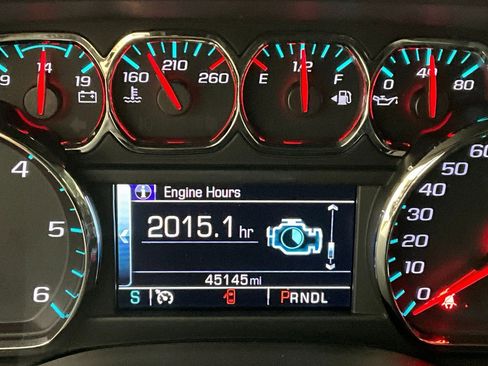 Used 2018 Chevrolet Tahoe LS image 17