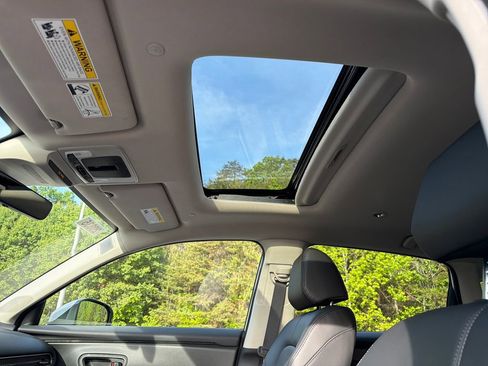 New 2026 Honda HR-V EX-L image 19