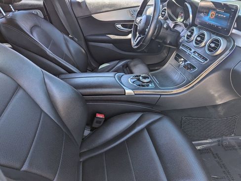 Used 2020 Mercedes-Benz C 300 Sedan image 9