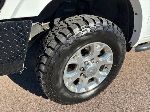 Used 2021 RAM 2500 Laramie AWD/4WD image 4