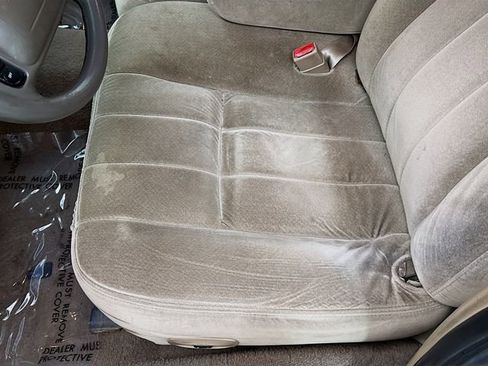 Used 2003 Mercury Grand Marquis GS RWD image 17