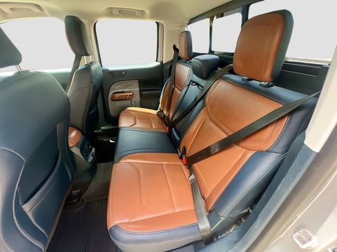 Used 2023 Ford Maverick Lariat w/ Lariat Luxury Package AWD/4WD image 26
