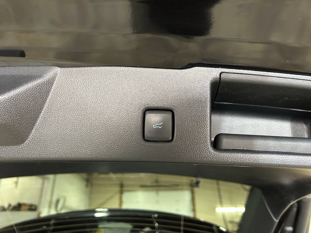 Used 2023 Ford Escape Active AWD/4WD image 13
