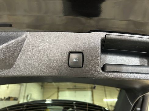 Used 2023 Ford Escape Active AWD/4WD image 13