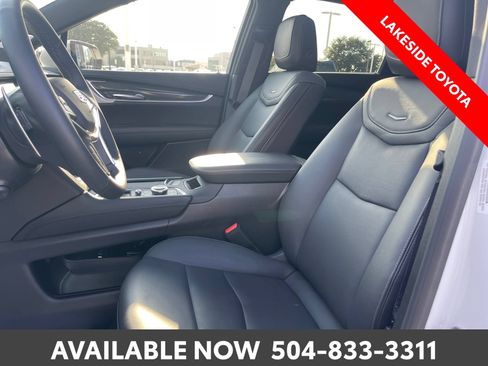 Used 2025 Cadillac XT5 Sportv w/ Technology Package AWD/4WD image 29