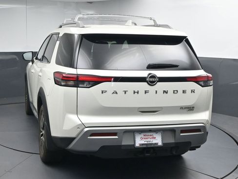 Used 2024 Nissan Pathfinder Platinum w/ Cargo Package AWD/4WD image 6