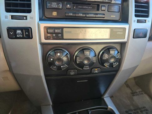 Used 2005 Toyota 4Runner SR5 image 29