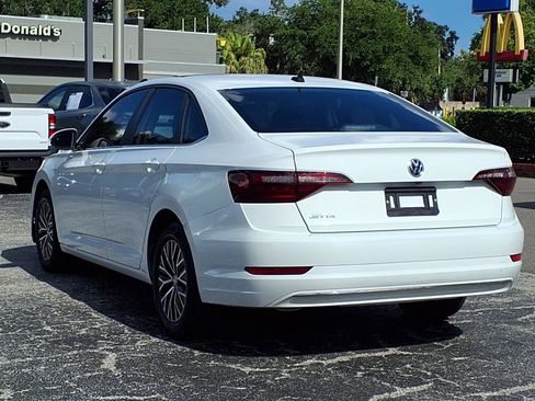 Used 2021 Volkswagen Jetta SE FWD image 22