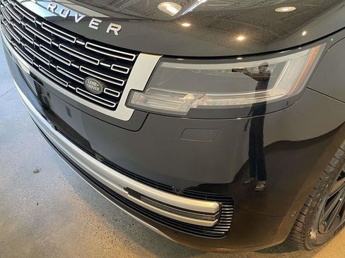 Used 2023 Land Rover Range Rover Long Wheelbase Autobiography AWD/4WD image 7