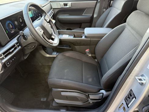 New 2026 Hyundai Santa Fe SE AWD/4WD image 10