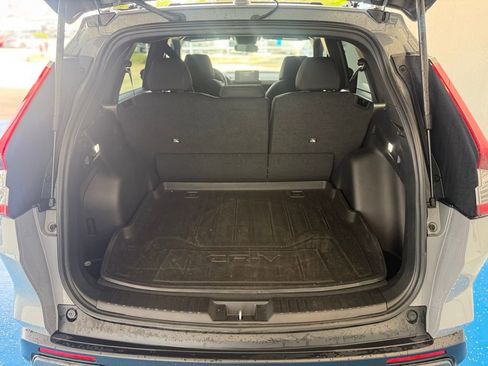 Certified 2025 Honda CR-V Sport image 12