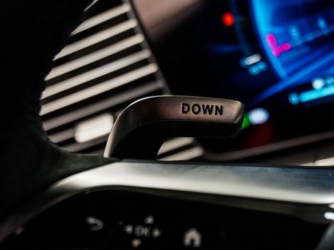 Used 2025 Mercedes-Benz GLE 63 AMG S image 19