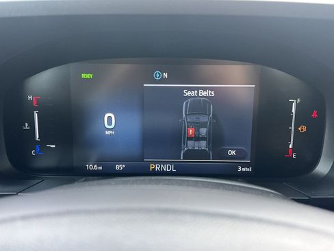 New 2025 Ford Maverick XLT w/ XLT Luxury Package FWD image 13