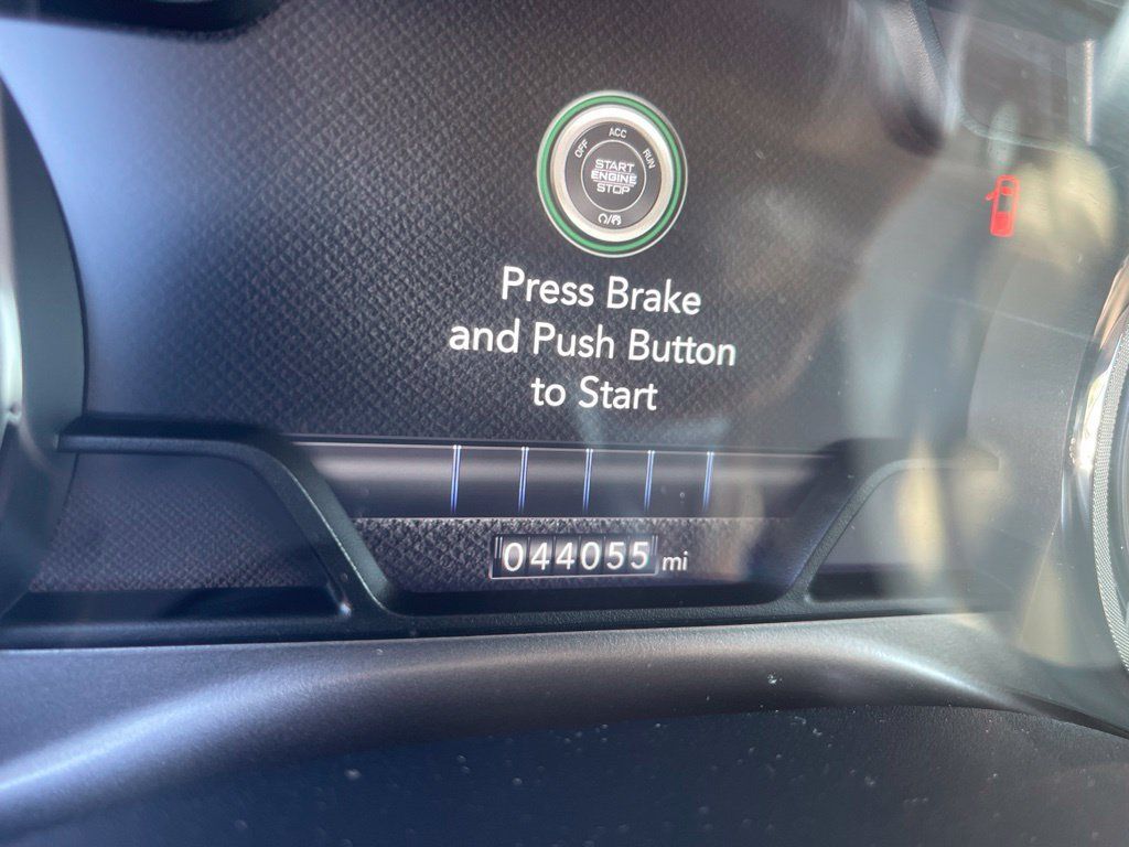 Used 2020 RAM 1500 Limited AWD/4WD image 4
