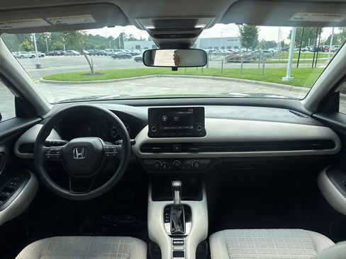 Used 2024 Honda HR-V LX image 17