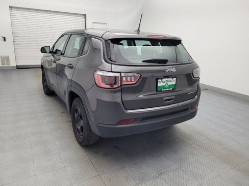 Used 2019 Jeep Compass Sport image 6