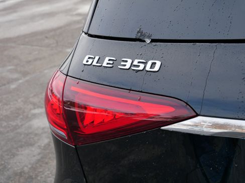 Used 2022 Mercedes-Benz GLE 350 4MATIC image 17