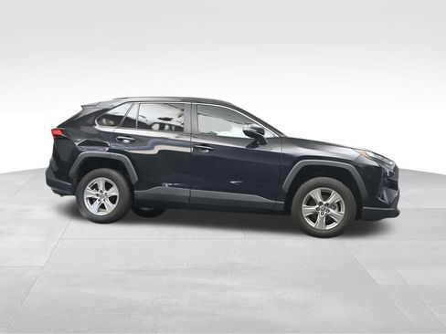 Used 2025 Toyota RAV4 XLE FWD image 14