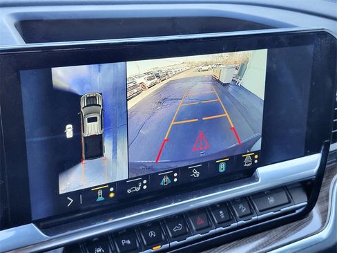 Used 2022 Chevrolet Silverado 1500 LT Trail Boss w/ LT Trail Boss Premium Package image 16