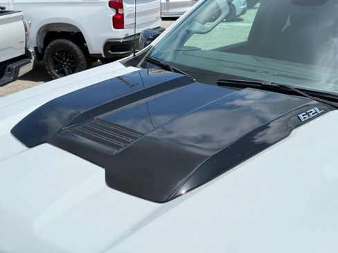 New 2026 Chevrolet Silverado 1500 LT Trail Boss w/ Convenience Package II AWD/4WD image 10