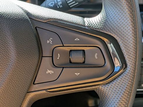 Used 2025 Chevrolet TrailBlazer LT image 20